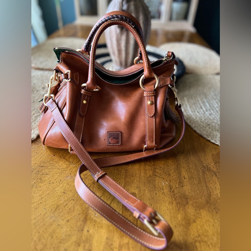 👜  Dooney & Bourke 👜 Satchel Florentine Leather Natural